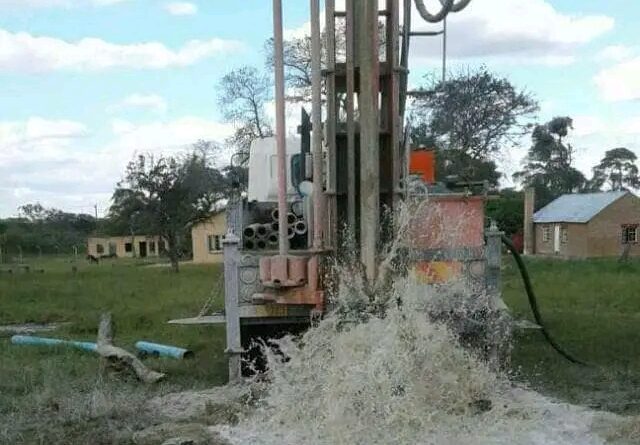 Borehole Scammers Take Advantage of Zimbabwe’s Dry Season